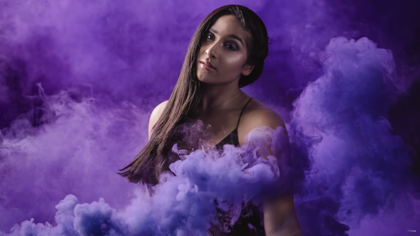 Best Smoke Bombs for Photography & Tips on How to Use Them