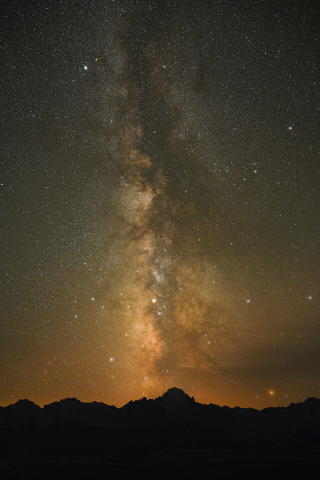 This exposure took more than 14 minutes to capture. I did use long exposure noise reduction here, but it took a lot of waiting around in the field in order to finish.